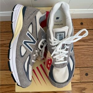 New Balance 990v4 Athletic Sneakers Grey, White, Blue, M 7.5 / W 9 Made In USA